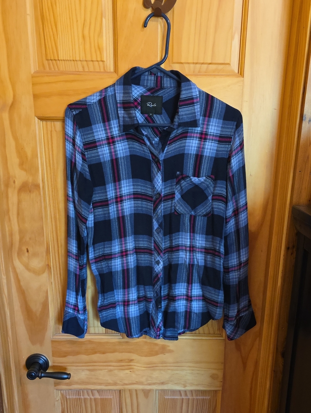 Rails Women's Size Small W/ Blues & Pink Plaid Long Sleeve Button Down Flannel